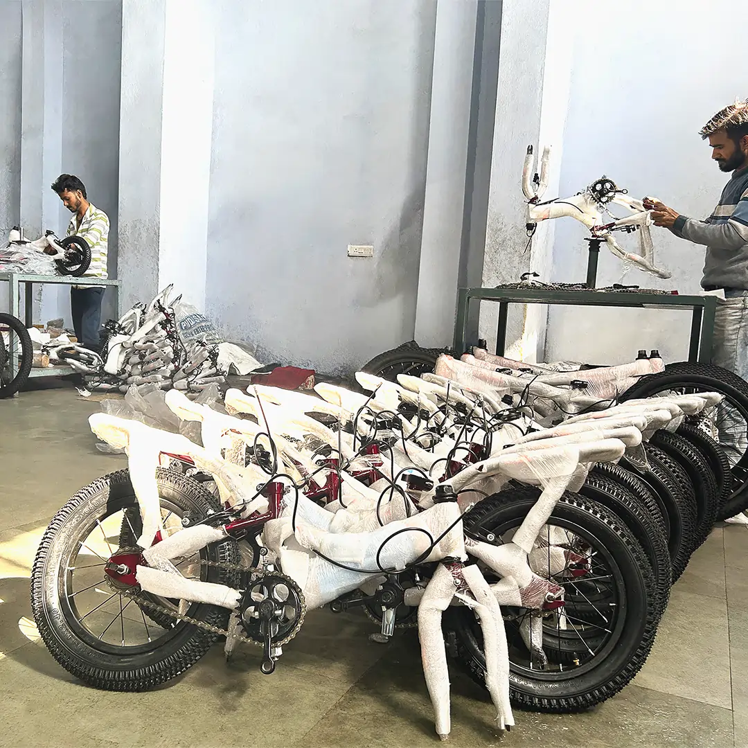 OyeKid Bikes assembly experts working in Ludhiana Punjab factory to build premium kids bicycles