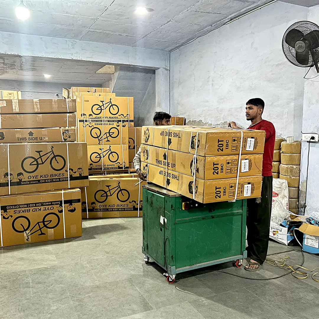 oyekidbikes packing area
